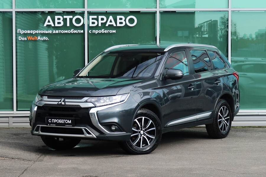 Mitsubishi Outlander 2.0 АТ 2019 серый