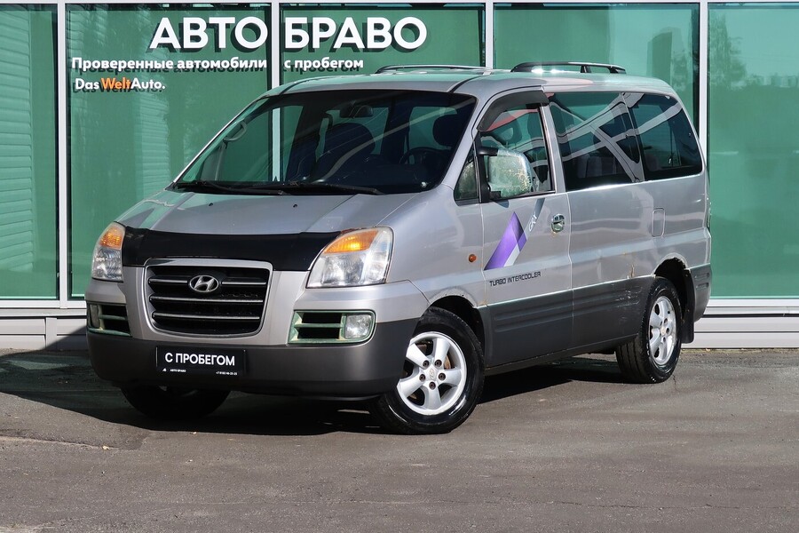 Hyundai Starex 2.5 АТ 2007 серый